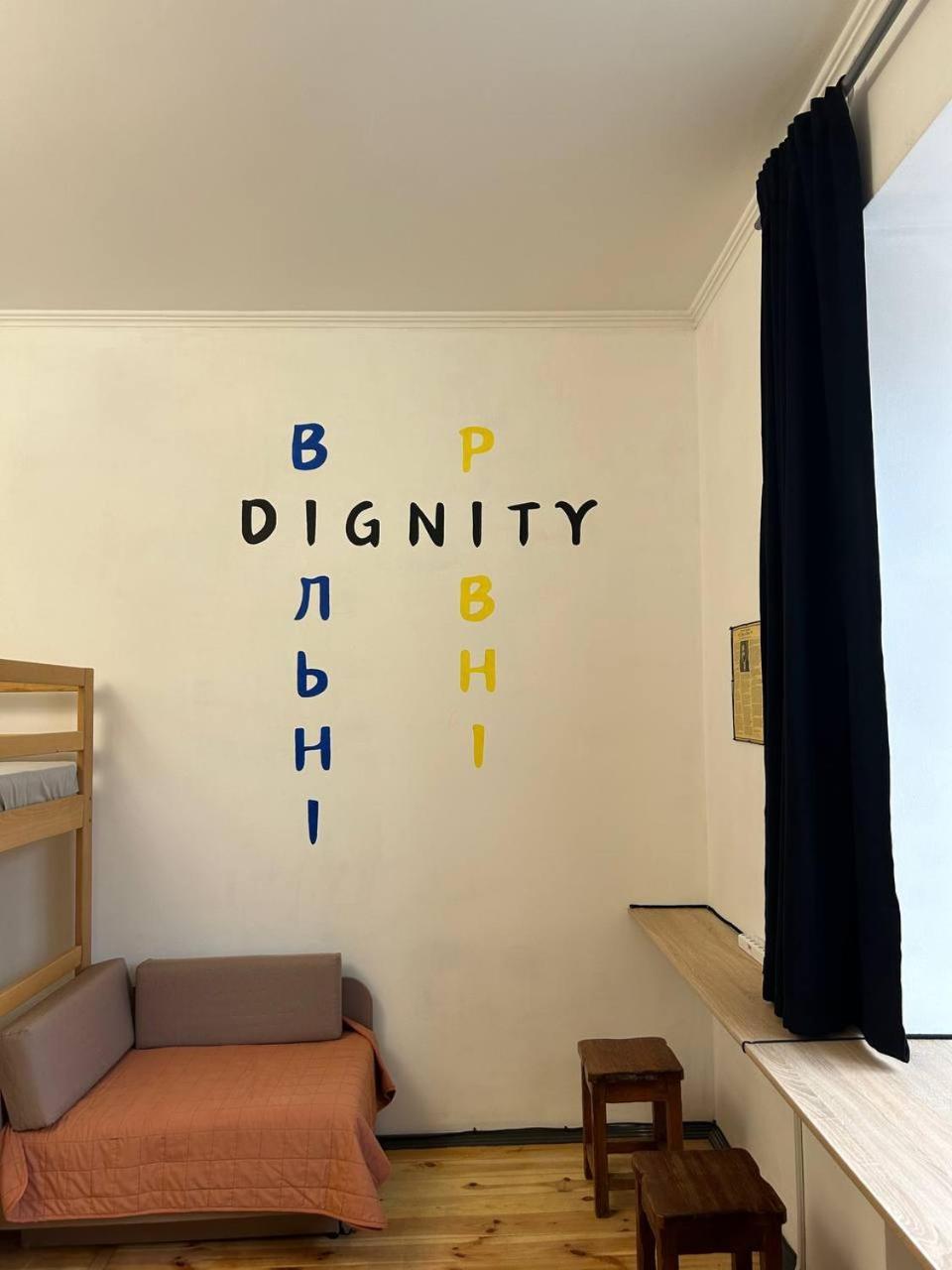Hostel Europe-U Lviv Eksteriør billede