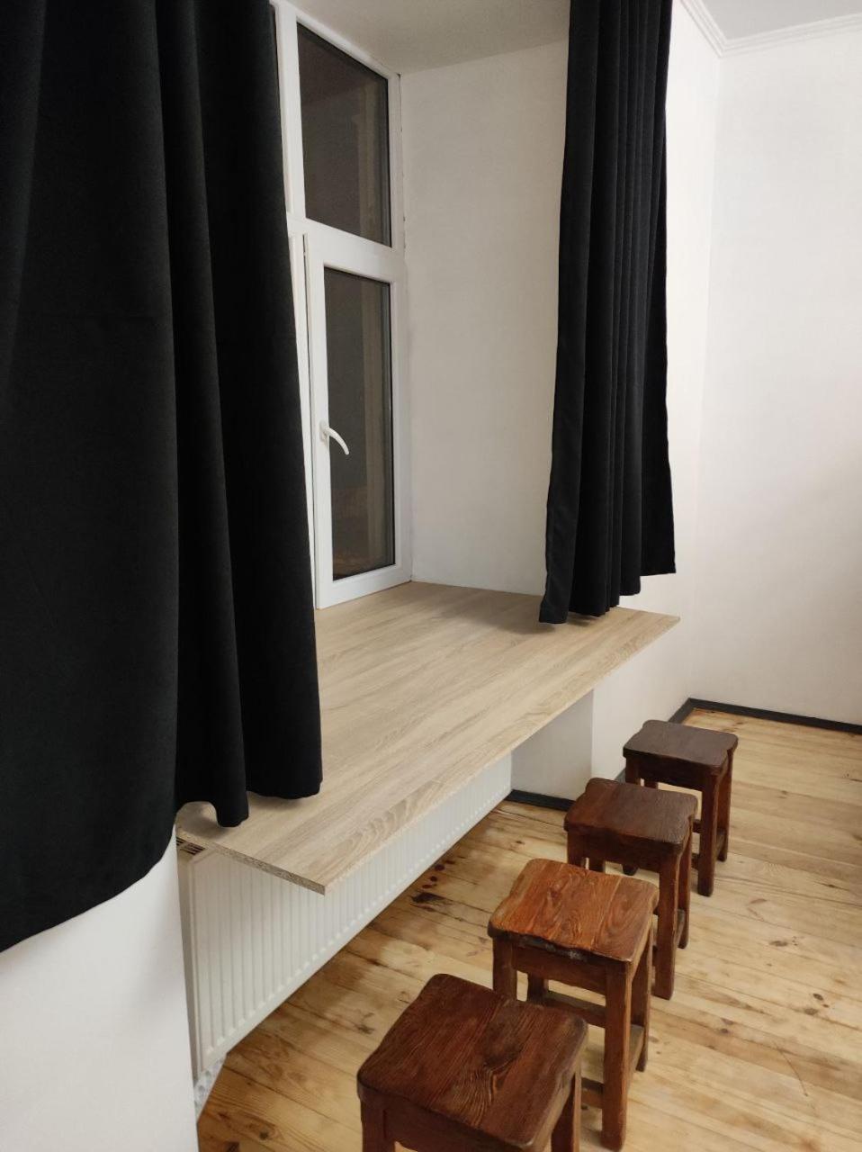 Hostel Europe-U Lviv Eksteriør billede