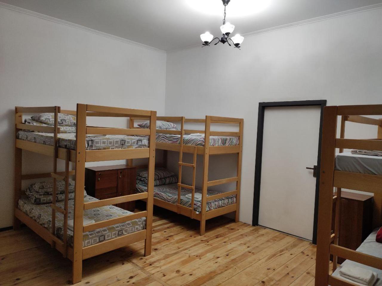 Hostel Europe-U Lviv Eksteriør billede
