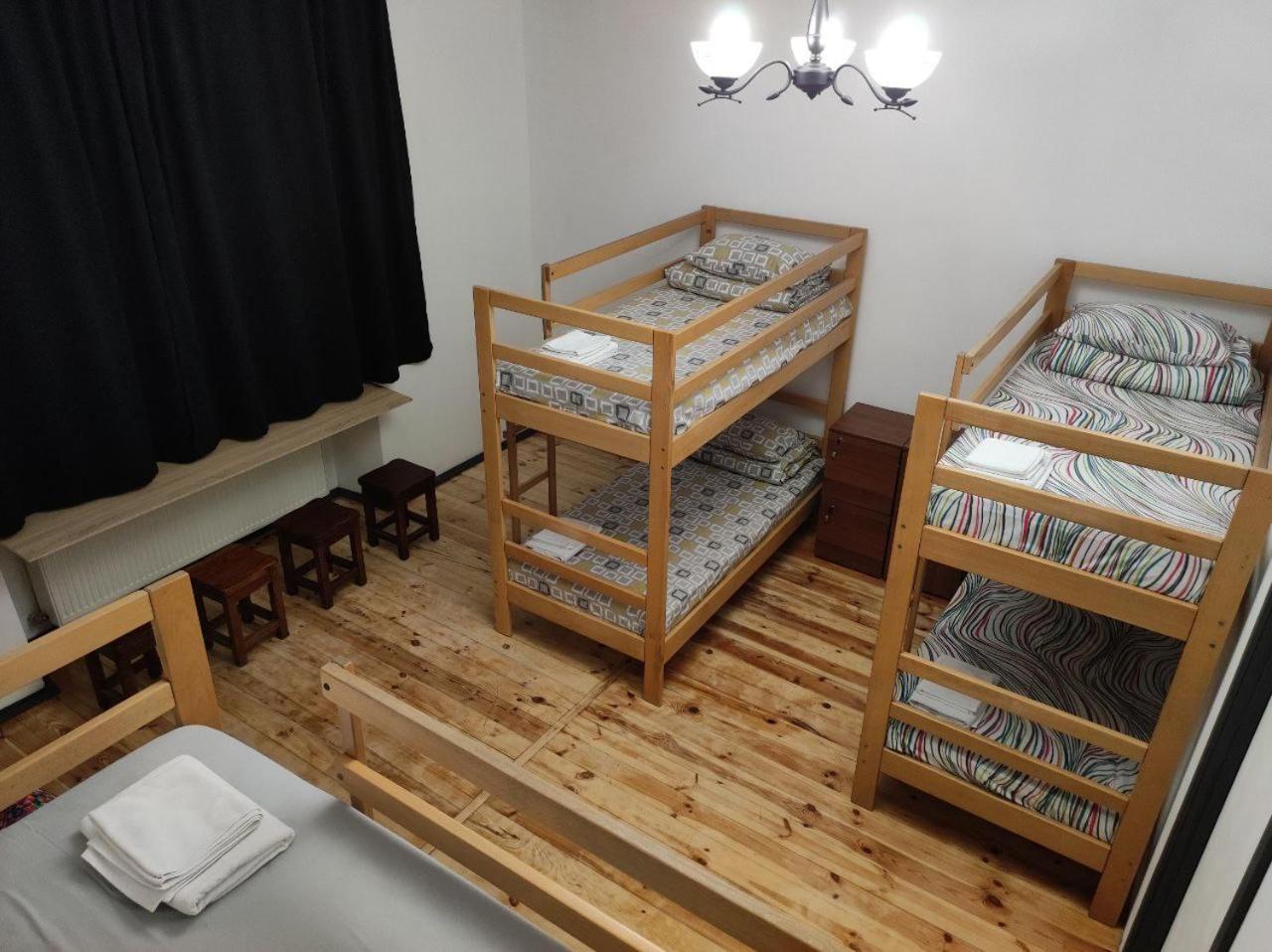 Hostel Europe-U Lviv Eksteriør billede